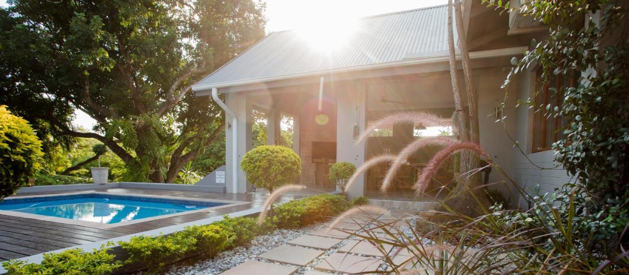 Vinique Guesthouse ネルスプロイト エクステリア 写真