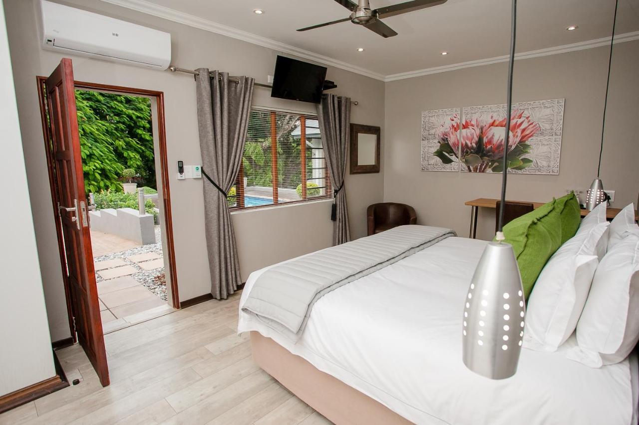 Vinique Guesthouse ネルスプロイト エクステリア 写真